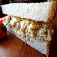 Chickpea Salad Sandwiches_image