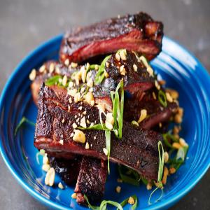 Gochujang Barbecue Ribs With Peanuts and Scallions YIELD6 to 8 servings TIMEAbout 4 hours, plus overnight seasoning Save To Recipe Box Print this recipeEmailShare on PinterestShare on FacebookShare on_image