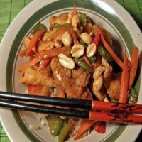 Szechuan Chicken With Peanuts 6 Ww Pts image