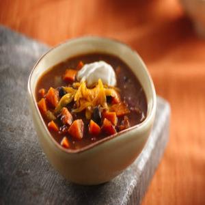 Slow-Cooker Black Bean Sweet Potato Chili_image