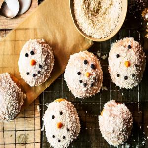 Snowman coconut iced buns image