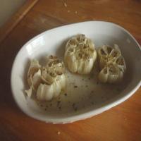 Roasted Garlic (Microwave method) Recipe - (3.5/5) image