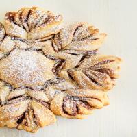 Chocolate Star Bread_image