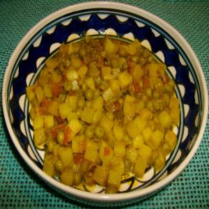 Aloo Matar Ki Sabzi (Potato N Peas Curry)_image