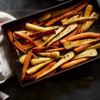 Maple-roast parsnips and carrots_image
