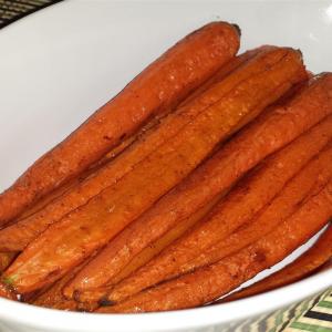 Chef John's Five-Spice Carrots image