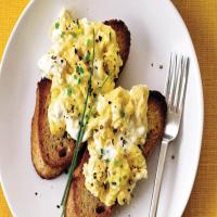 Soft Scrambled Eggs with Fresh Ricotta and Chives_image