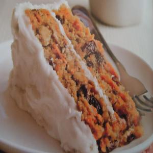 Moist & Delicious Gluten-Free Carrot Cake_image