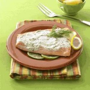 Dill and Sour Cream Baked Salmon_image