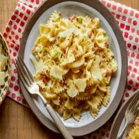 Pasta with Pancetta and Leeks image