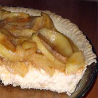 Old Fashioned Apple Cream Pie image