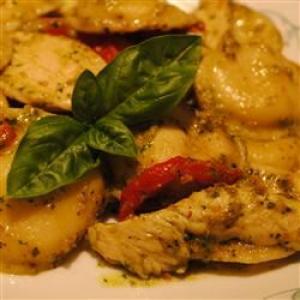 Pesto Chicken 'n' Ravioli_image