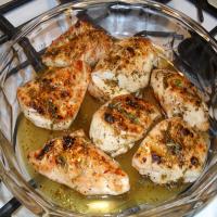 Chicken With Orange Juice and Fresh Herbs_image