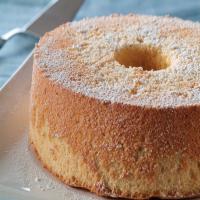 Almond-Orange Sponge Cake_image