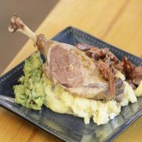 Asian Duck Confit with Hoisin and Five-Spice Guacamole_image