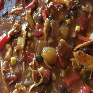 Southwestern Style Slow Cooker Red Chicken Chili image