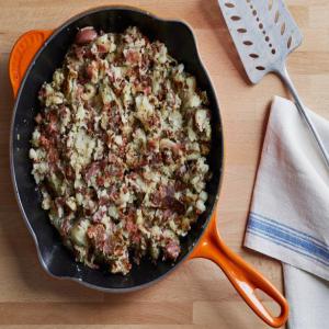 Bacon-Rosemary-Red Bliss Hash_image
