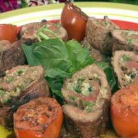 Grilled Beef Braciole with Grilled Tomato-Basil Relish_image