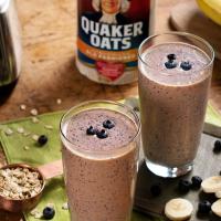 Peanut Butter Banana Berry Oat Smoothie_image