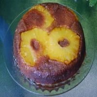 Pineapple and Cardamom Upside-Down Cake_image