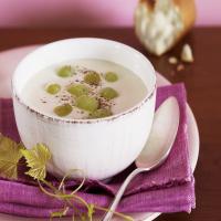 Almond and Grape Soup_image