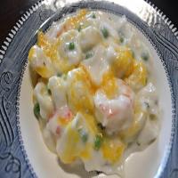 Seafood and Tortellini in Cream Sauce_image