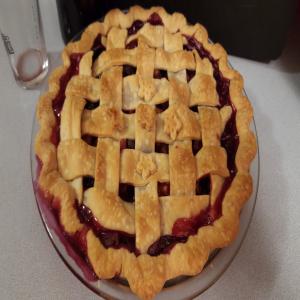 Amazing Blueberry Rhubarb Pie_image