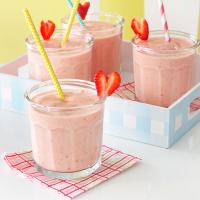 Strawberry-Peach Milk Shakes image