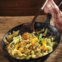 Fried Potatoes with Cabbage_image