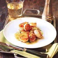 Seared Scallops with Orange and Vermouth_image