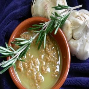 Roasted-Garlic Herb Spread image