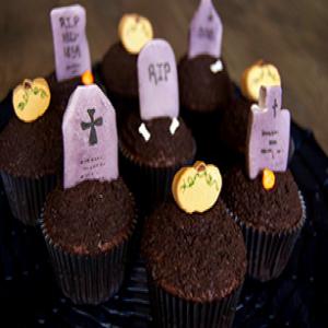 Halloween Gravestone Marshmallow Cupcake Toppers_image