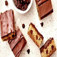 Peanut Butter Caramel Chocolate Chip Cookie Bars_image