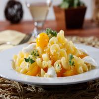 Barilla® Gluten Free Elbows Pasta Salad with Yellow Cherry Tomatoes, Fresh Oregano & Baby Mozzarella image