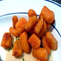 Roast Carrots With a Twist image