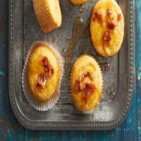 Maple-Bacon Corn Muffins_image