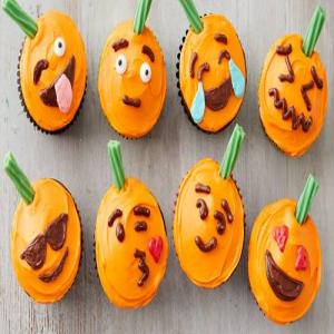 Pumpkin Emoji Cupcakes_image