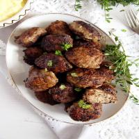 Romanian Meatballs - Chiftele Recipe_image