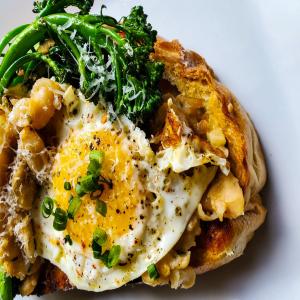White Bean and Broccolini Brunch Toasts image