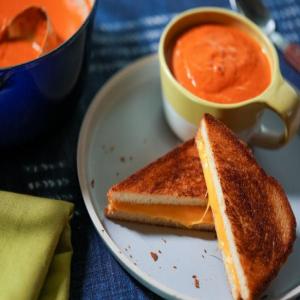 Good Old-Fashioned American Grilled Cheese and Tomato Soup image
