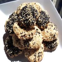Baraziq -- Sesame Cookies (Syria -- Middle East) image
