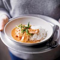 Spicy salmon & coconut curry_image