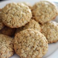 Soft Oatmeal Cookies_image