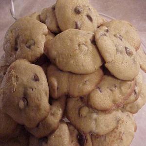 CHEWY Chocolate Chip Cookies_image