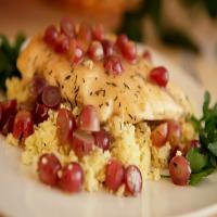 Herbed Chicken with Grapes_image