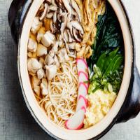 Nabeyaki Udon Soup with Chicken, Spinach, and Mushrooms image