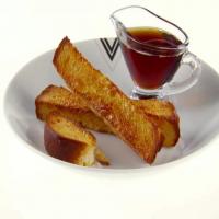 French Toast Fingers with Ginger Bourbon Maple Syrup_image