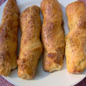 Easy Crescent Cheddar Twists image