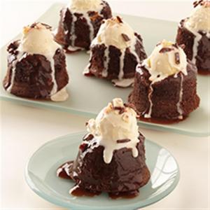 Individual Chocolate-Peppermint Lava Cakes_image