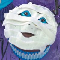 Mummy Cupcakes image